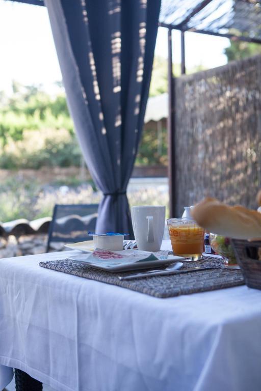 L'Auberge De L'Aubergine Eygalières 객실 사진