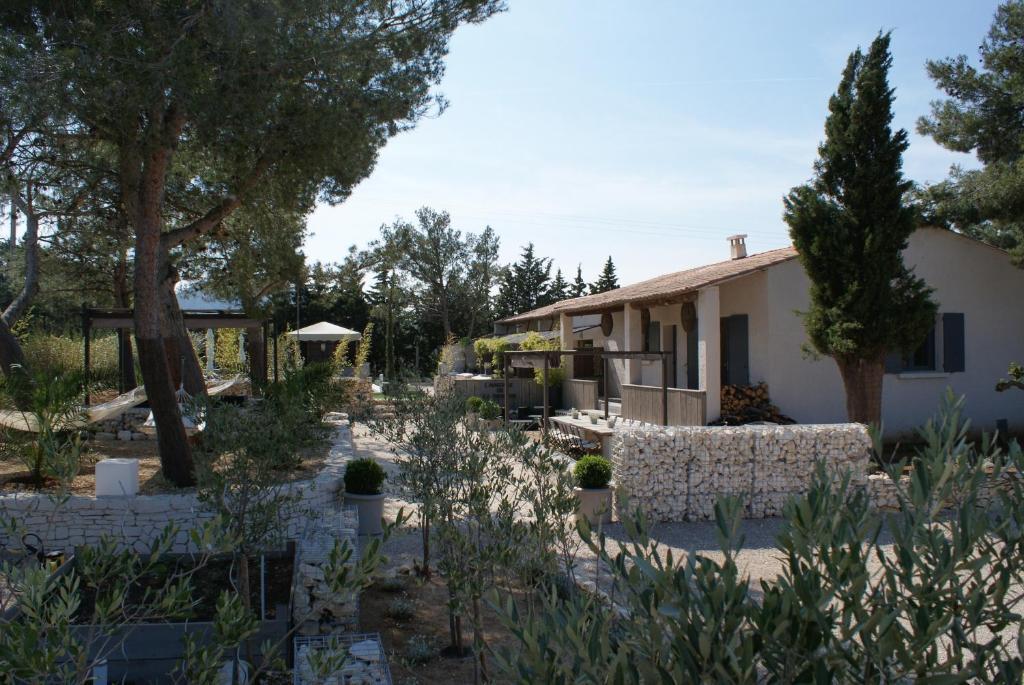 L'Auberge De L'Aubergine Eygalières 외부 사진
