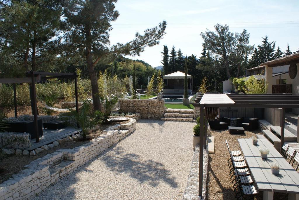 L'Auberge De L'Aubergine Eygalières 외부 사진