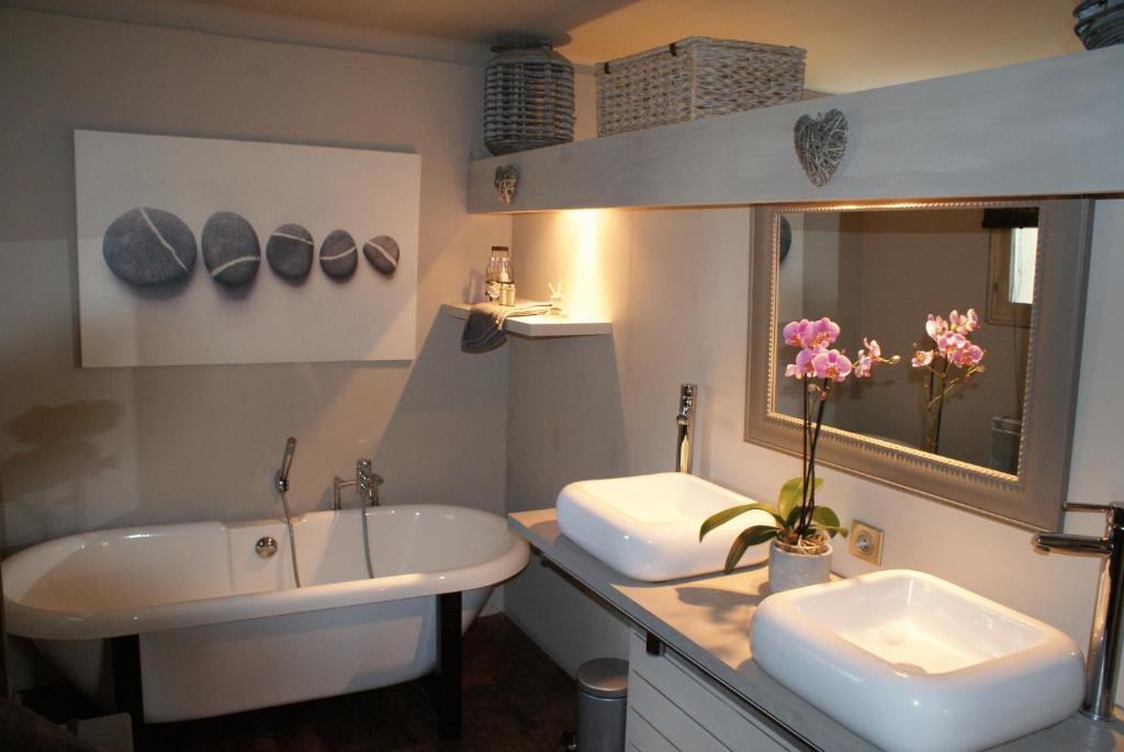 L'Auberge De L'Aubergine Eygalières 외부 사진
